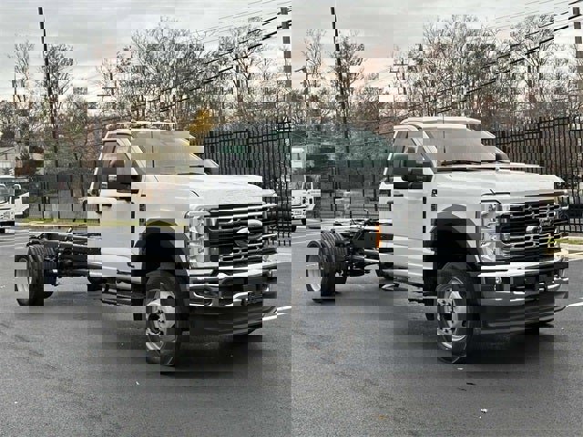 New 2024 Ford F550 2WD Regular Cab Super Duty