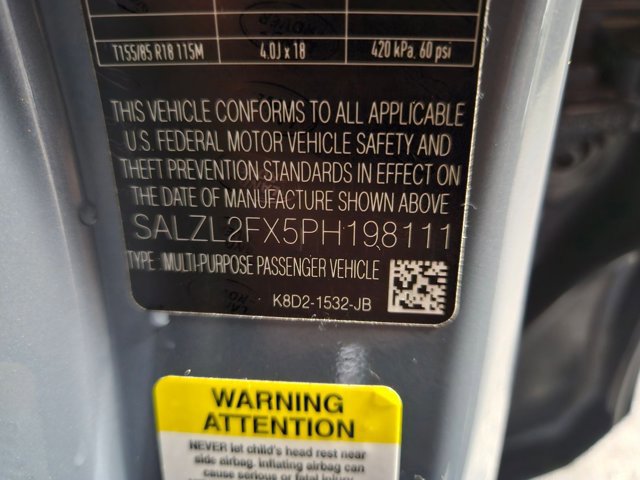 Used 2023 Land Rover Range Rover Evoque R-Dynamic SE image 25