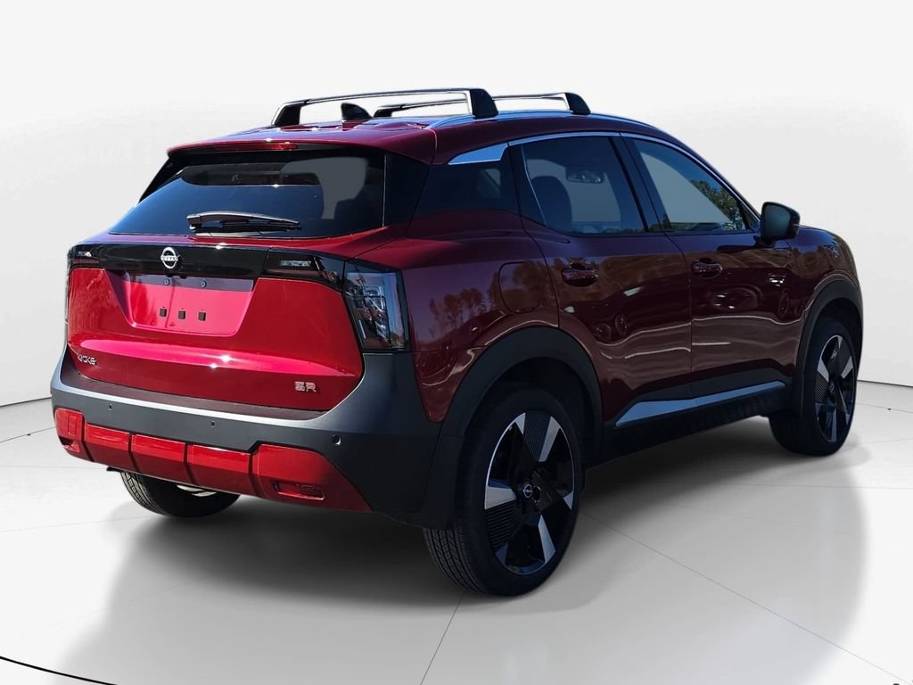 New 2026 Nissan Kicks SR w/ SR Premium Package FWD image 5