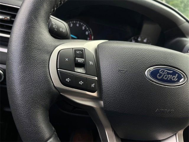 Used 2024 Ford Explorer XLT w/ Equipment Group 202A image 13