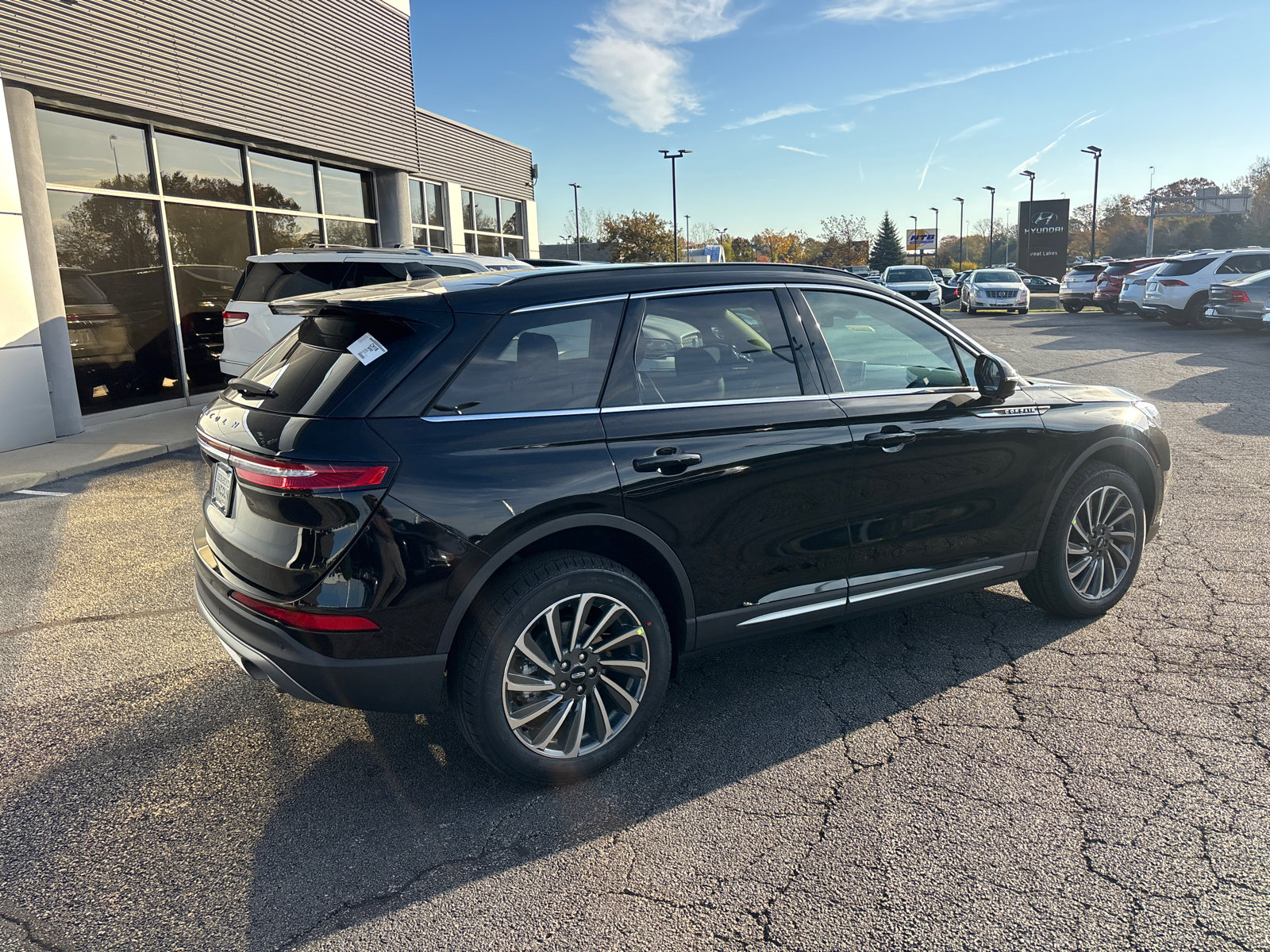 New 2026 Lincoln Corsair Reserve image 7