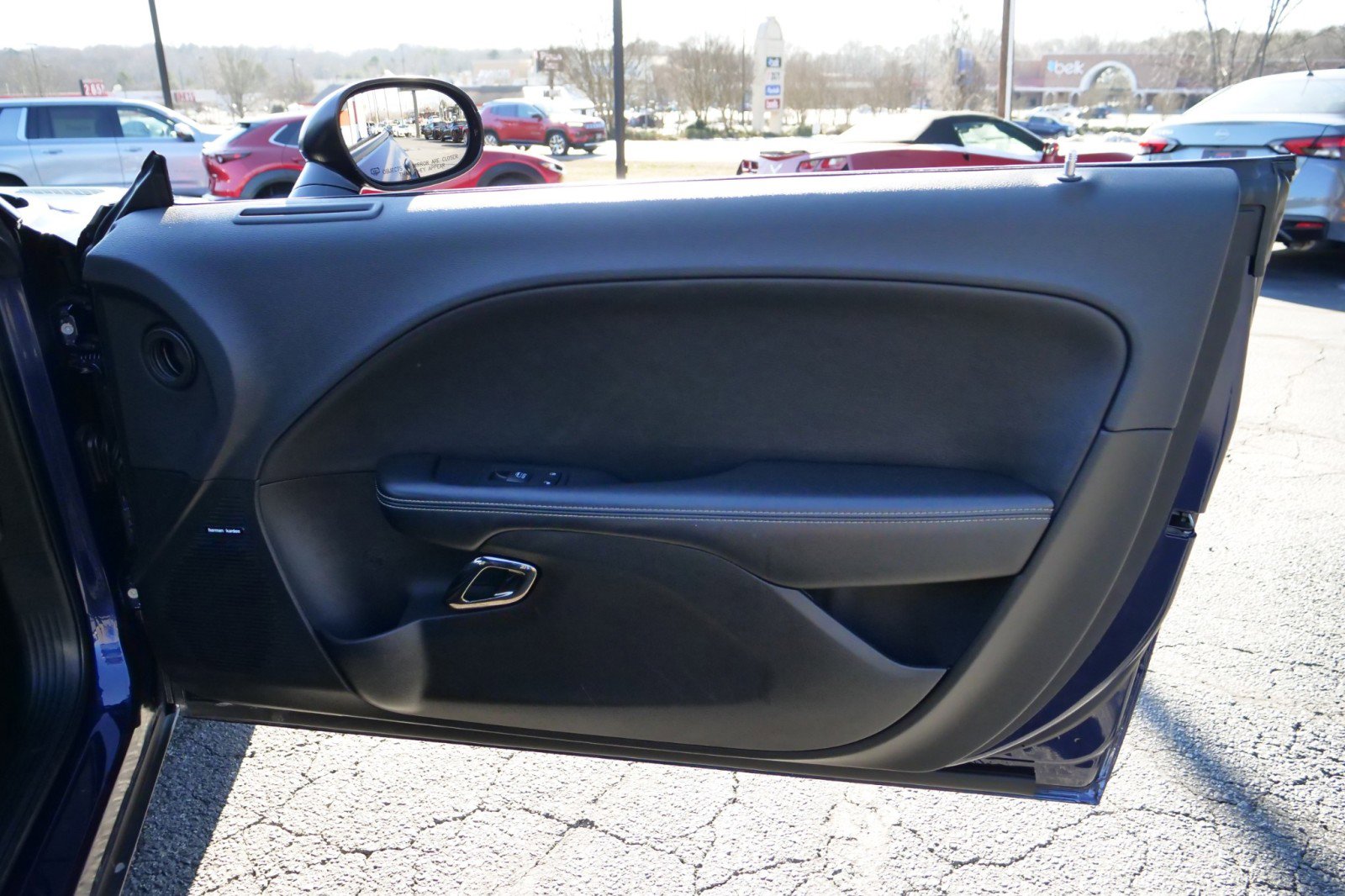 Used 2017 Dodge Challenger SRT Hellcat image 34