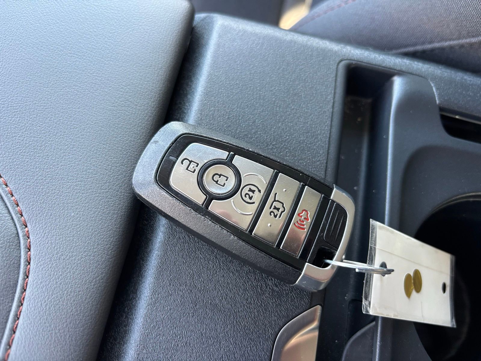 Used 2025 Ford Expedition Max Active RWD image 25