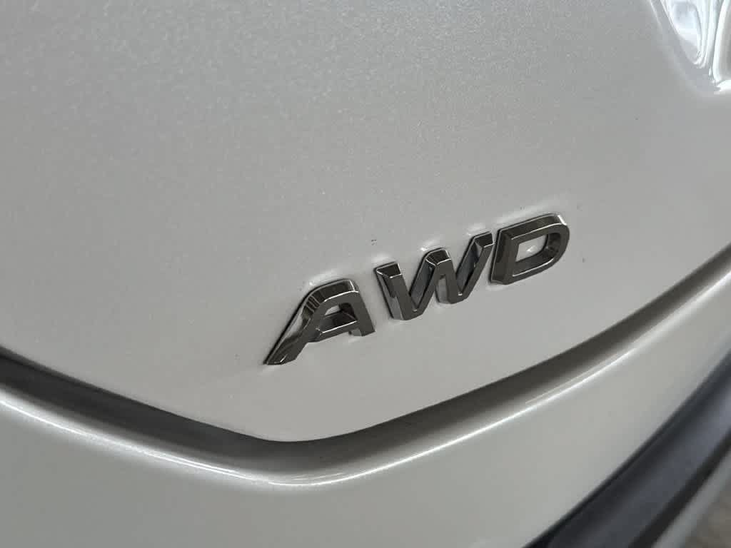 Used 2025 Honda Pilot Elite image 11