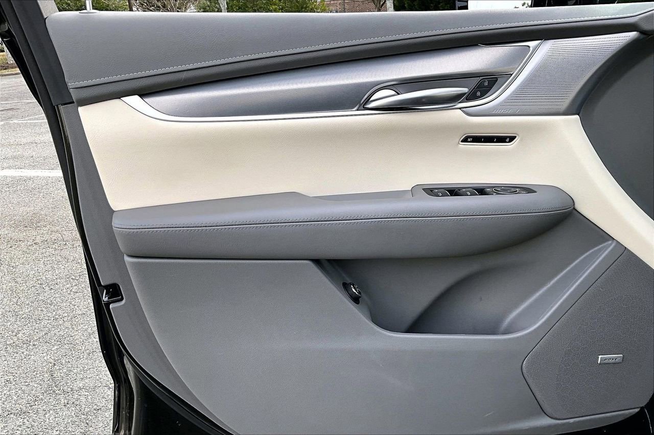 Used 2024 Cadillac XT5 Premium Luxury w/ Technology Package image 26