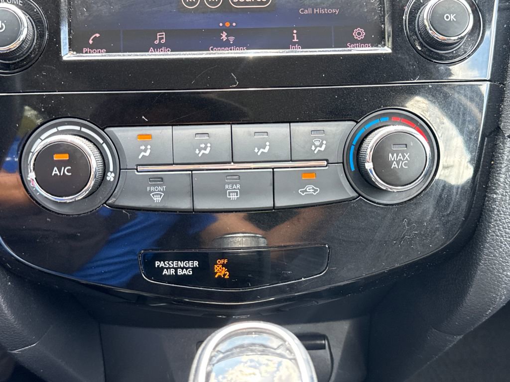 Used 2018 Nissan Rogue S FWD image 24