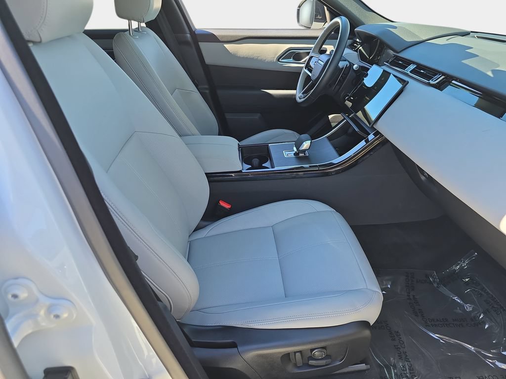 Certified 2026 Land Rover Range Rover Velar S AWD/4WD image 10