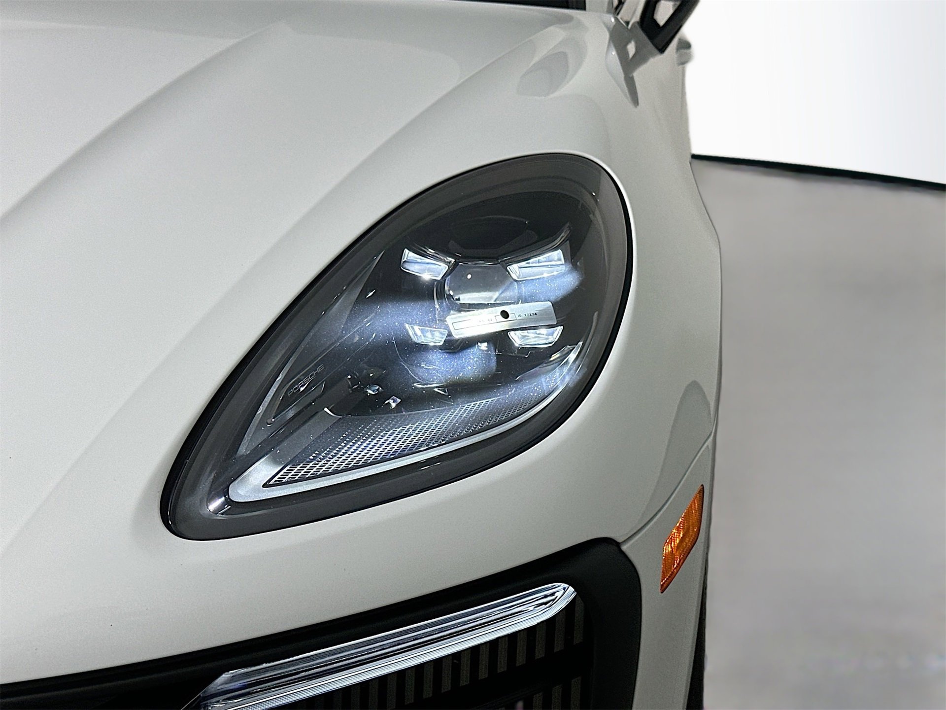 Certified 2022 Porsche Macan GTS image 15