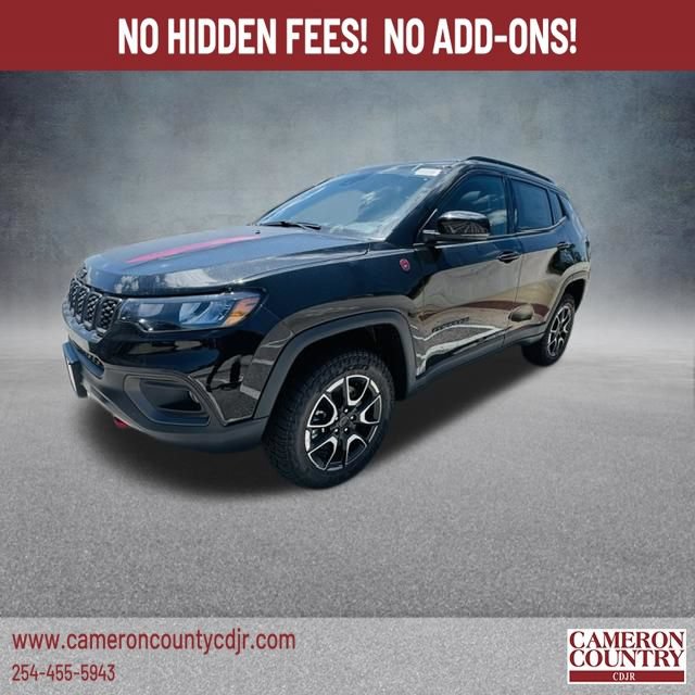 New 2026 Jeep Compass Trailhawk w/ Sun, Sound & Navigation Group AWD/4WD image 3