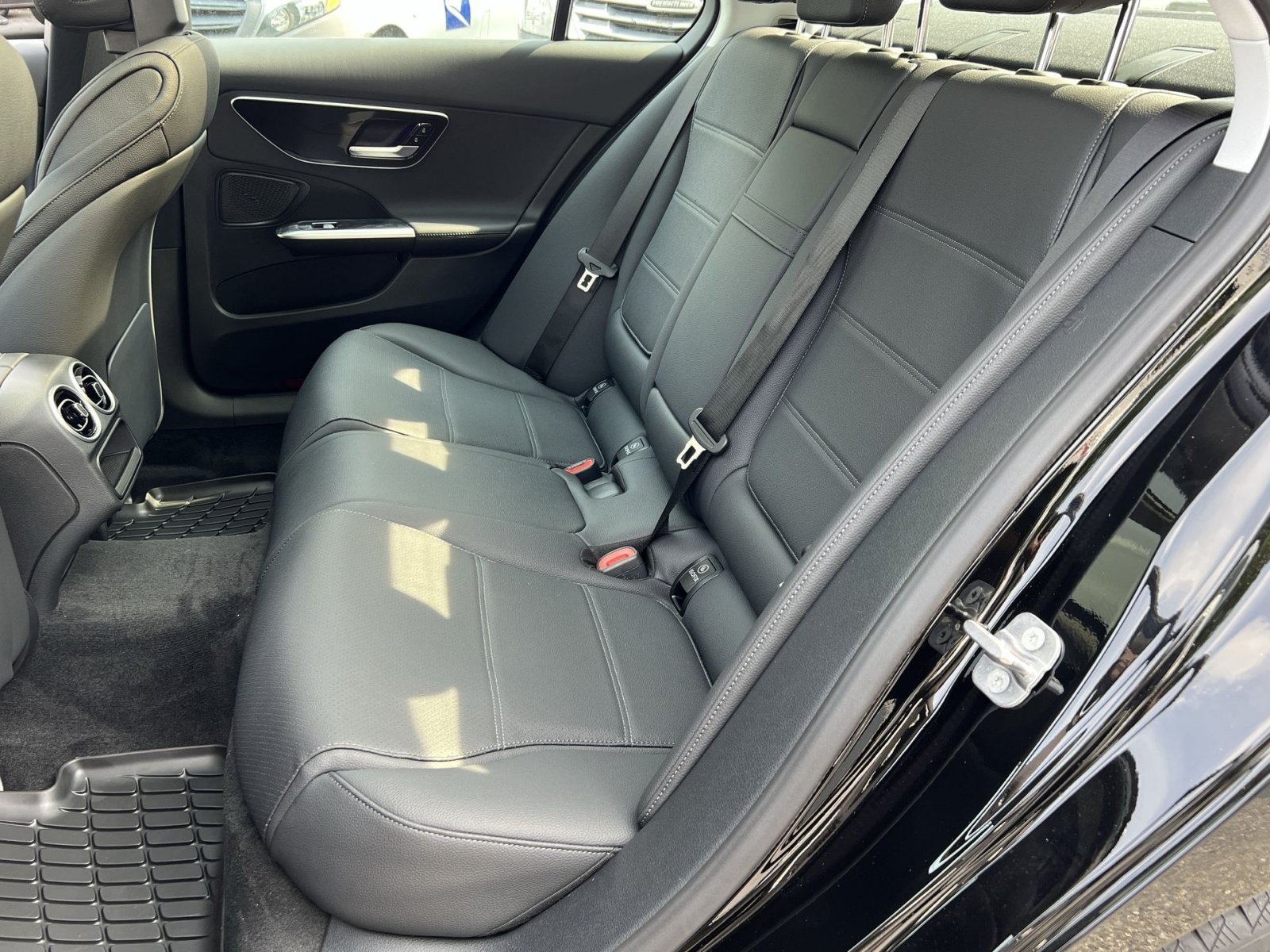New 2026 Mercedes-Benz C 300 4MATIC Sedan image 30