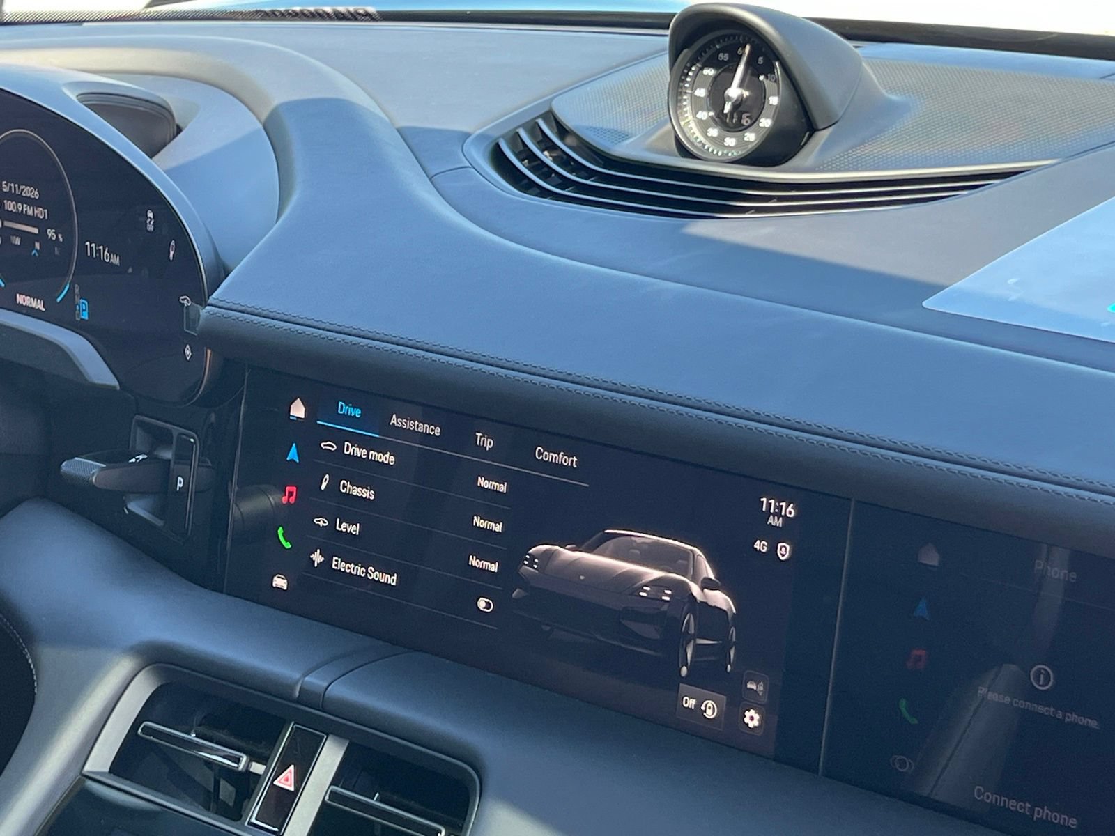 New 2026 Porsche Taycan AWD/4WD image 32