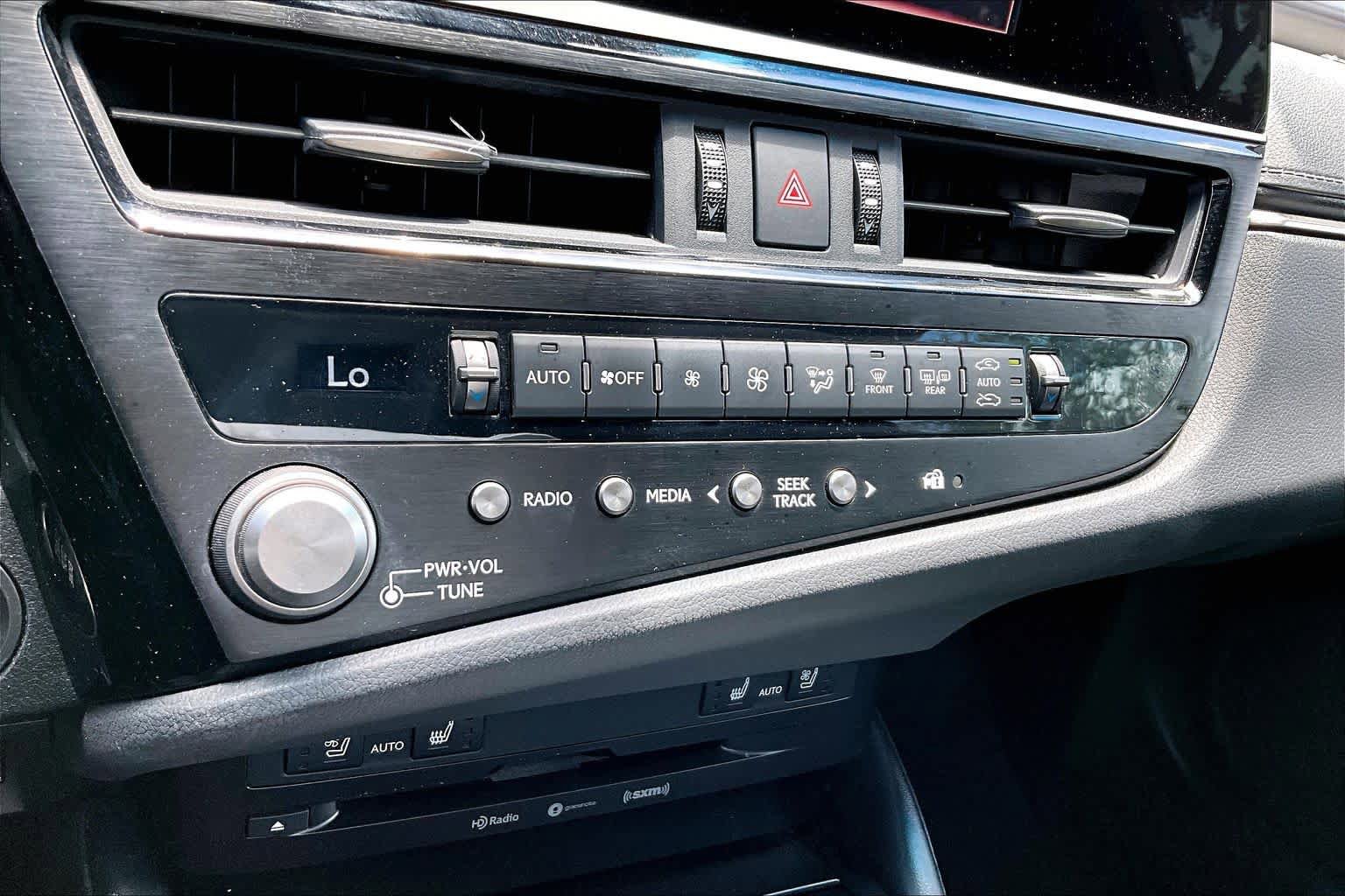 Used 2022 Lexus ES 350 F Sport w/ Accessory Package image 34
