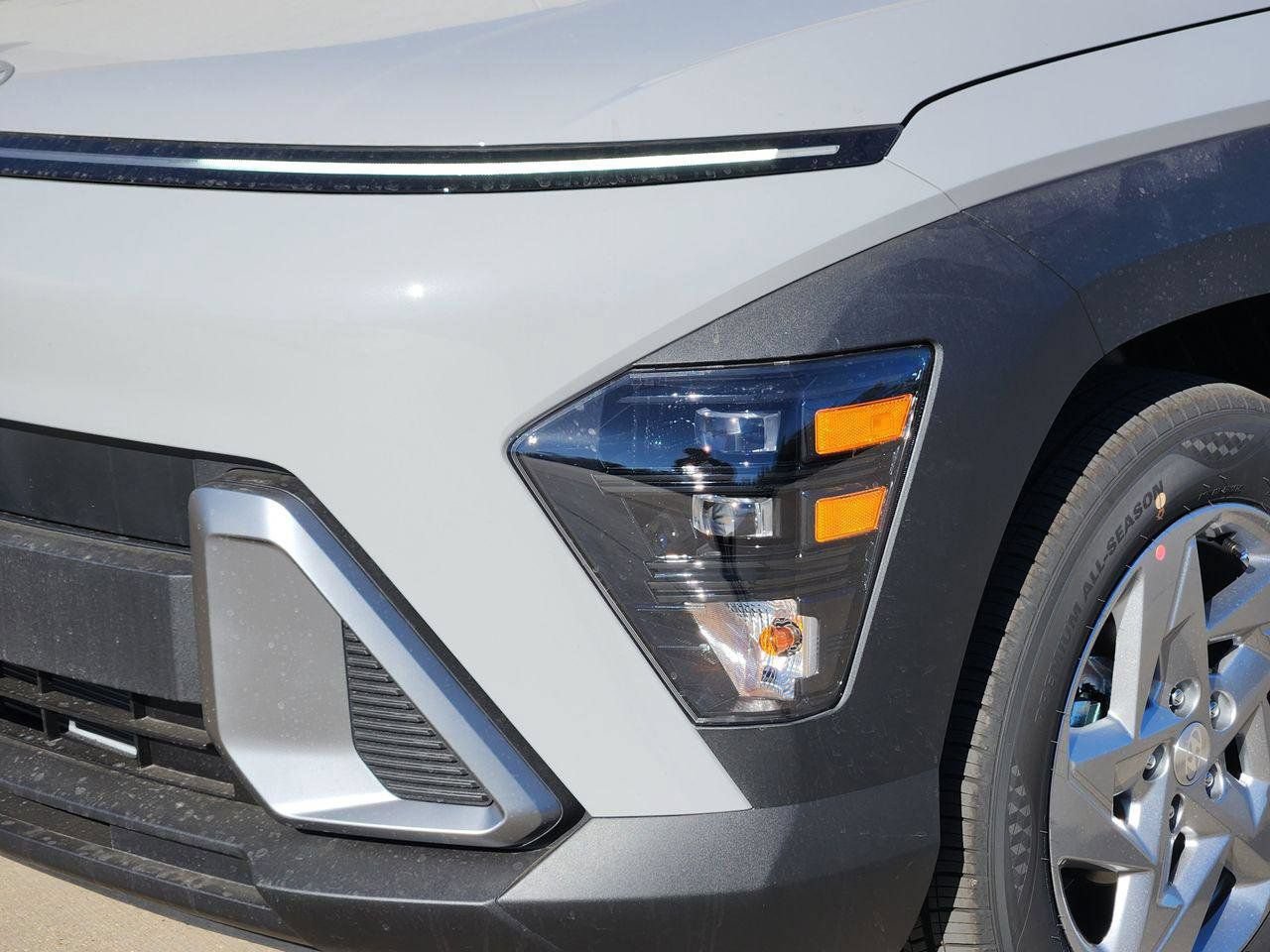 New 2026 Hyundai Kona SE FWD image 6