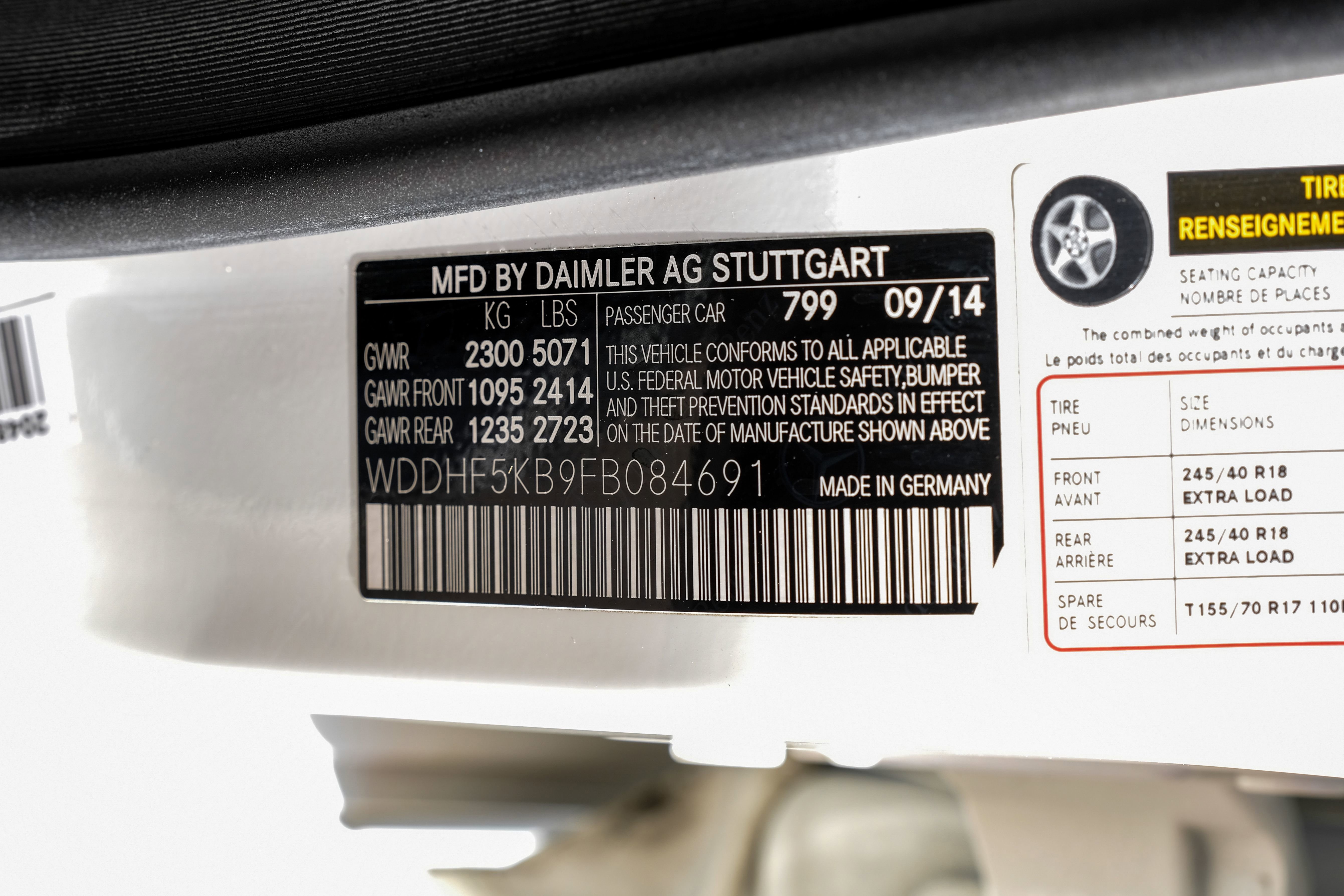 Used 2015 Mercedes-Benz E 350 Sedan w/ Premium 1 Package image 54