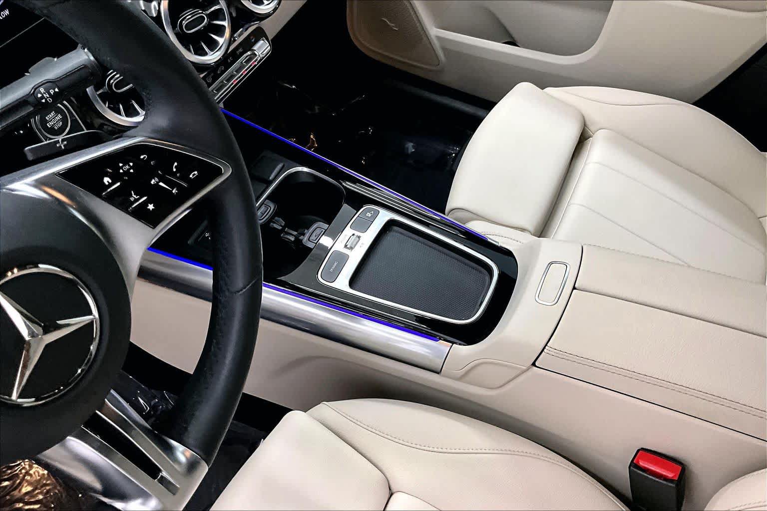 Certified 2025 Mercedes-Benz GLA 250 4MATIC image 16