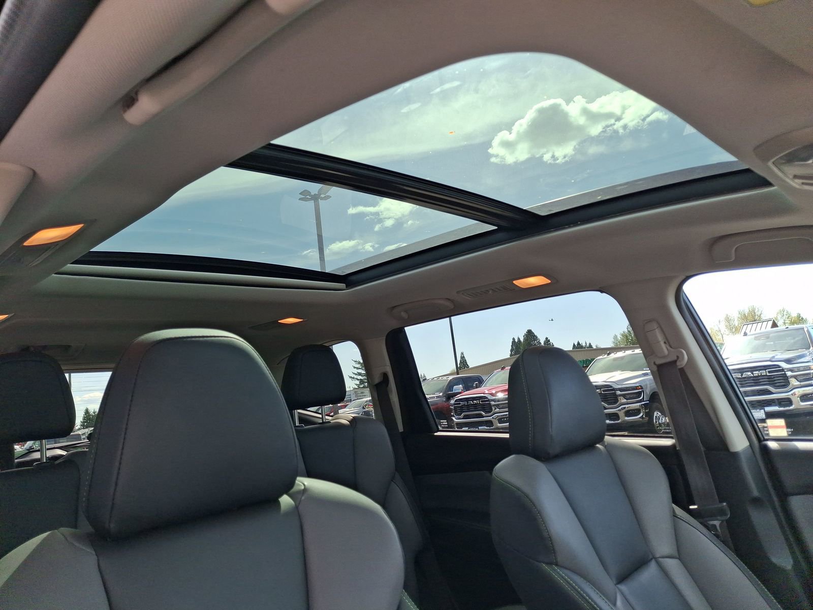 Used 2023 Subaru Ascent Onyx Edition Limited AWD/4WD image 29