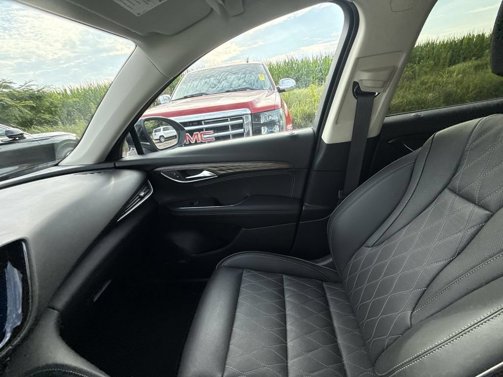 Certified 2023 Buick Envision Avenir FWD image 26