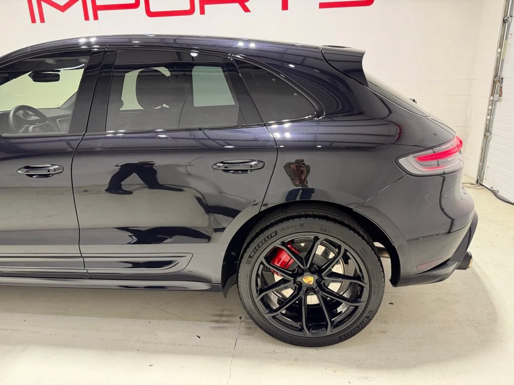 Used 2025 Porsche Macan GTS AWD/4WD image 6