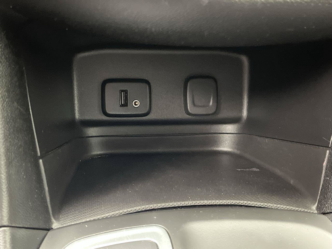 Certified 2018 Chevrolet Equinox LT AWD/4WD image 22