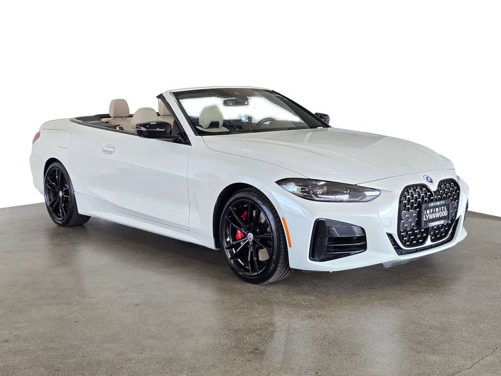 Used 2023 BMW 440i xDrive Convertible w/ Premium Package AWD/4WD image 3