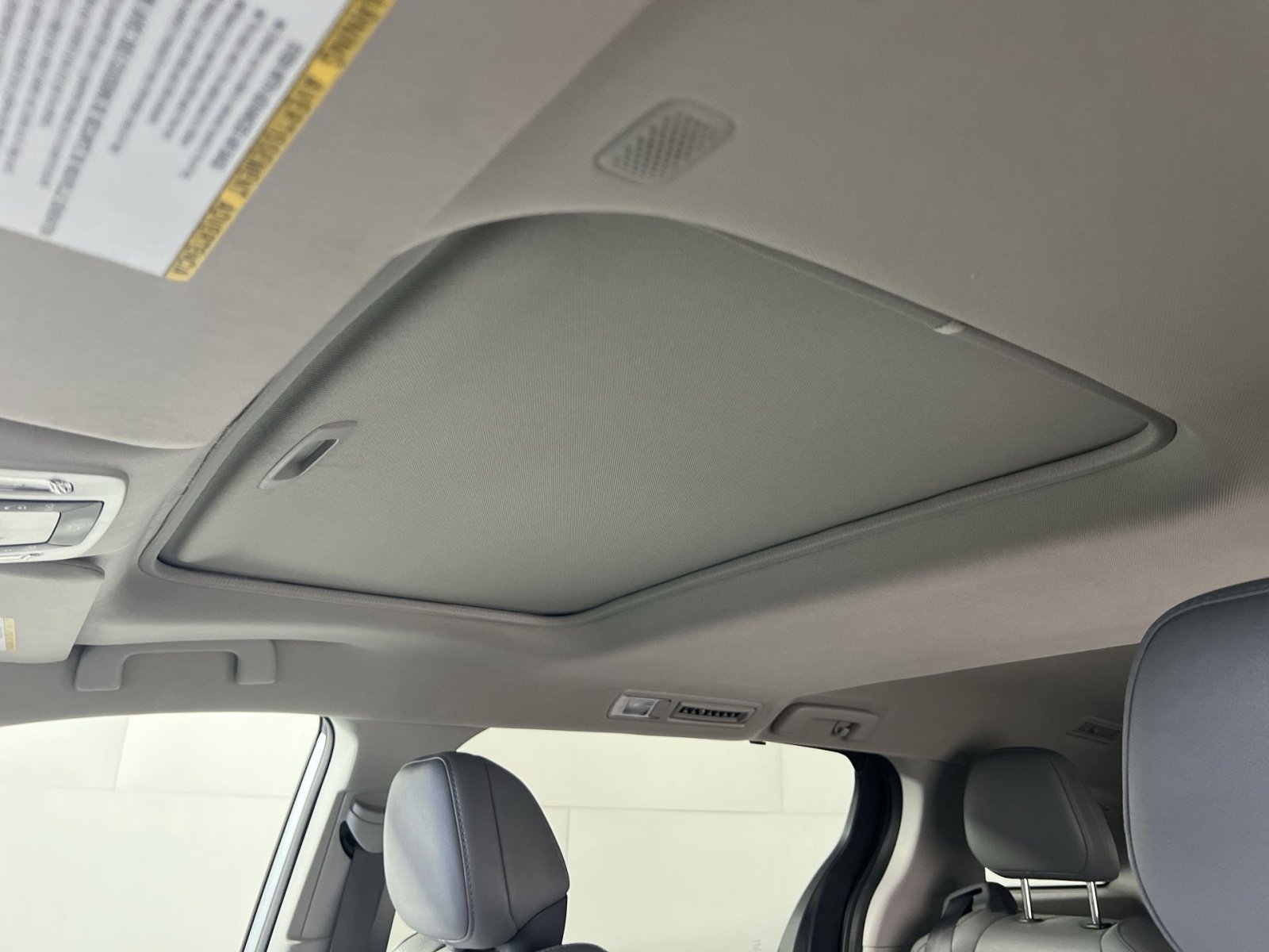 Used 2024 Toyota Sienna XLE image 24