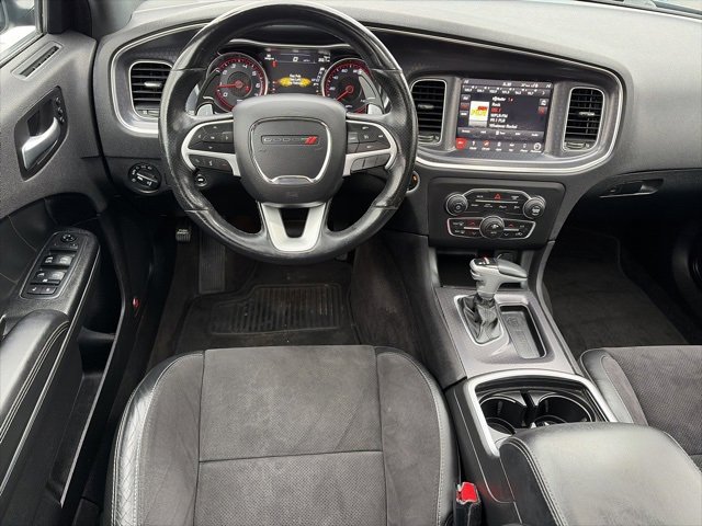 Used 2018 Dodge Charger GT image 17