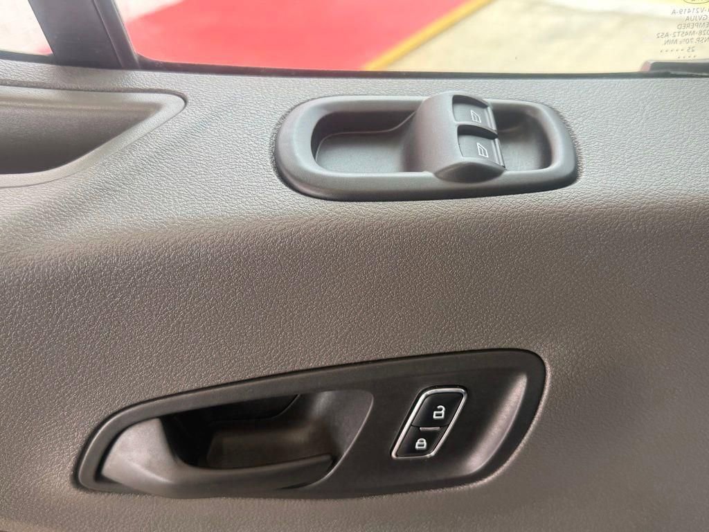 Used 2025 Ford Transit 250 148 Medium Roof image 32