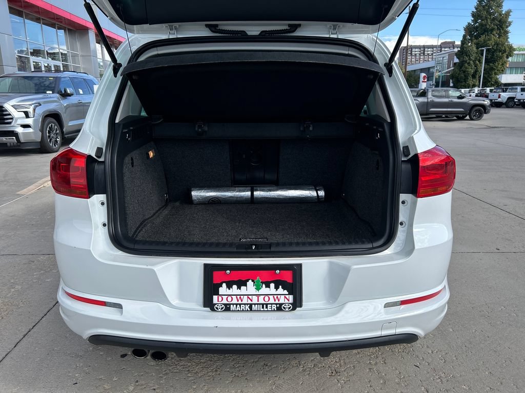 Used 2017 Volkswagen Tiguan Sport AWD/4WD image 19