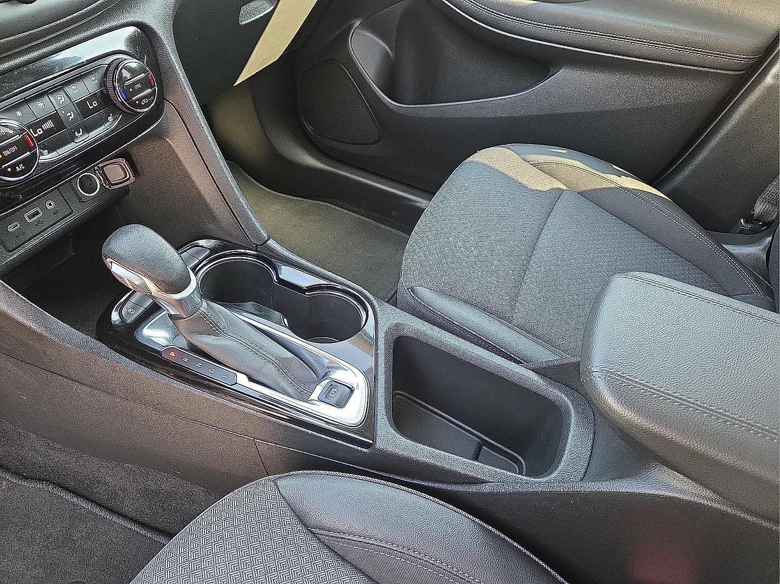 Certified 2023 Buick Encore GX Select w/ Sport Touring Package FWD image 10