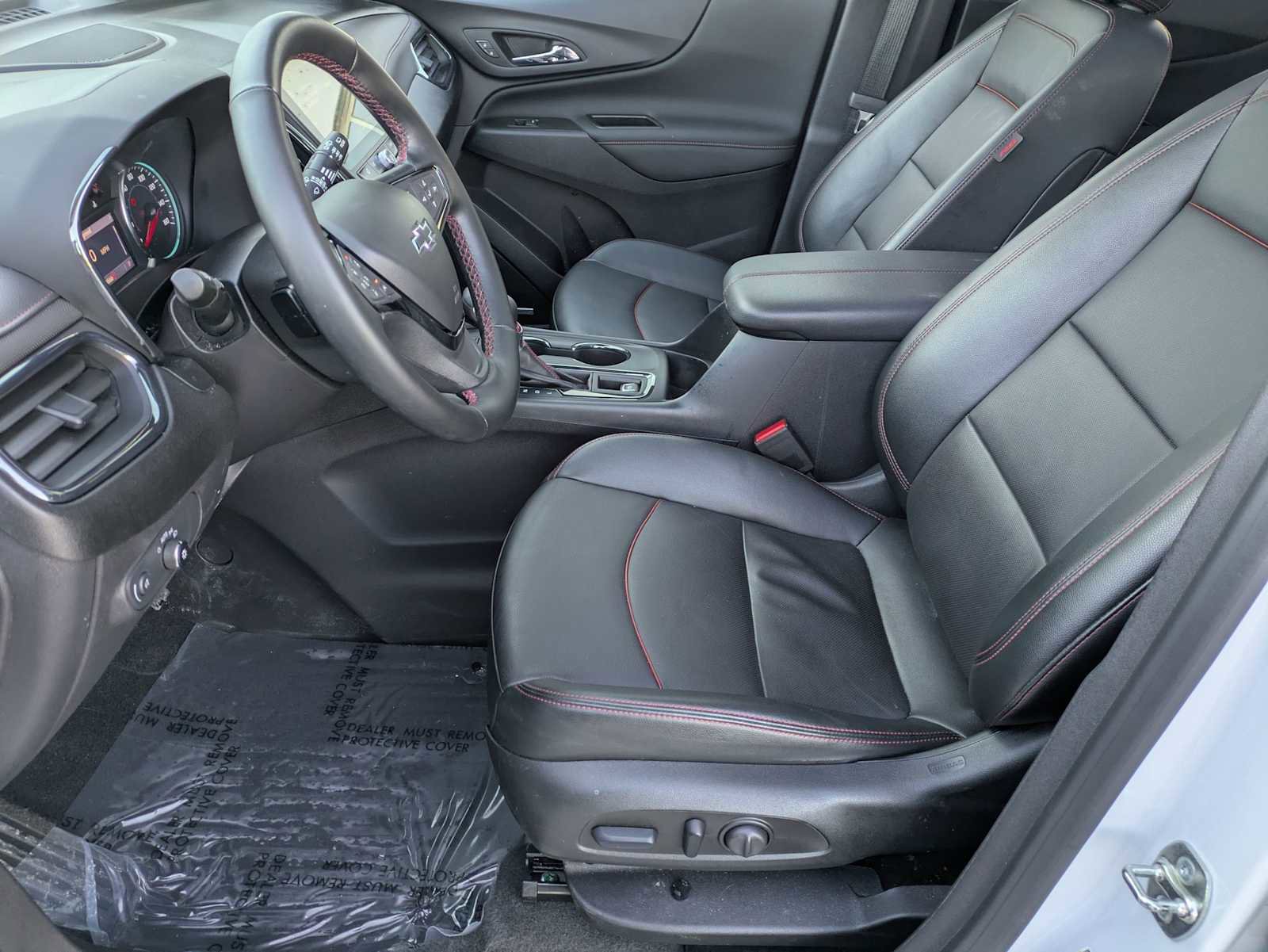 Used 2024 Chevrolet Equinox RS w/ RS Leather Package image 15