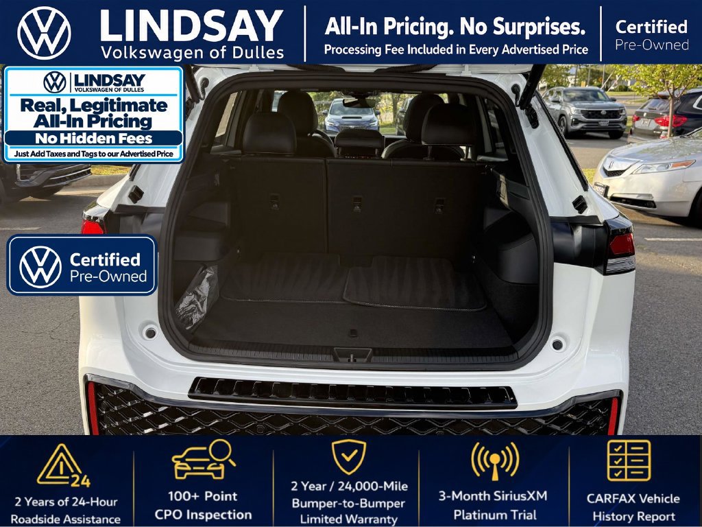 Certified 2025 Volkswagen Tiguan SE R-Line AWD/4WD image 17