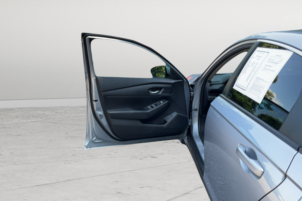 Used 2025 Honda Accord LX image 26