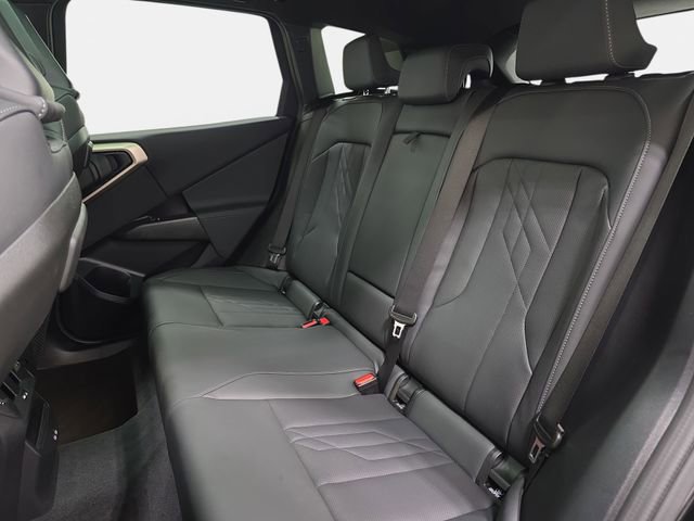 Certified 2025 BMW X3 xDrive30i image 11