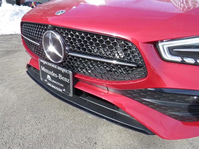 Used 2025 Mercedes-Benz CLA 250 4MATIC image 23