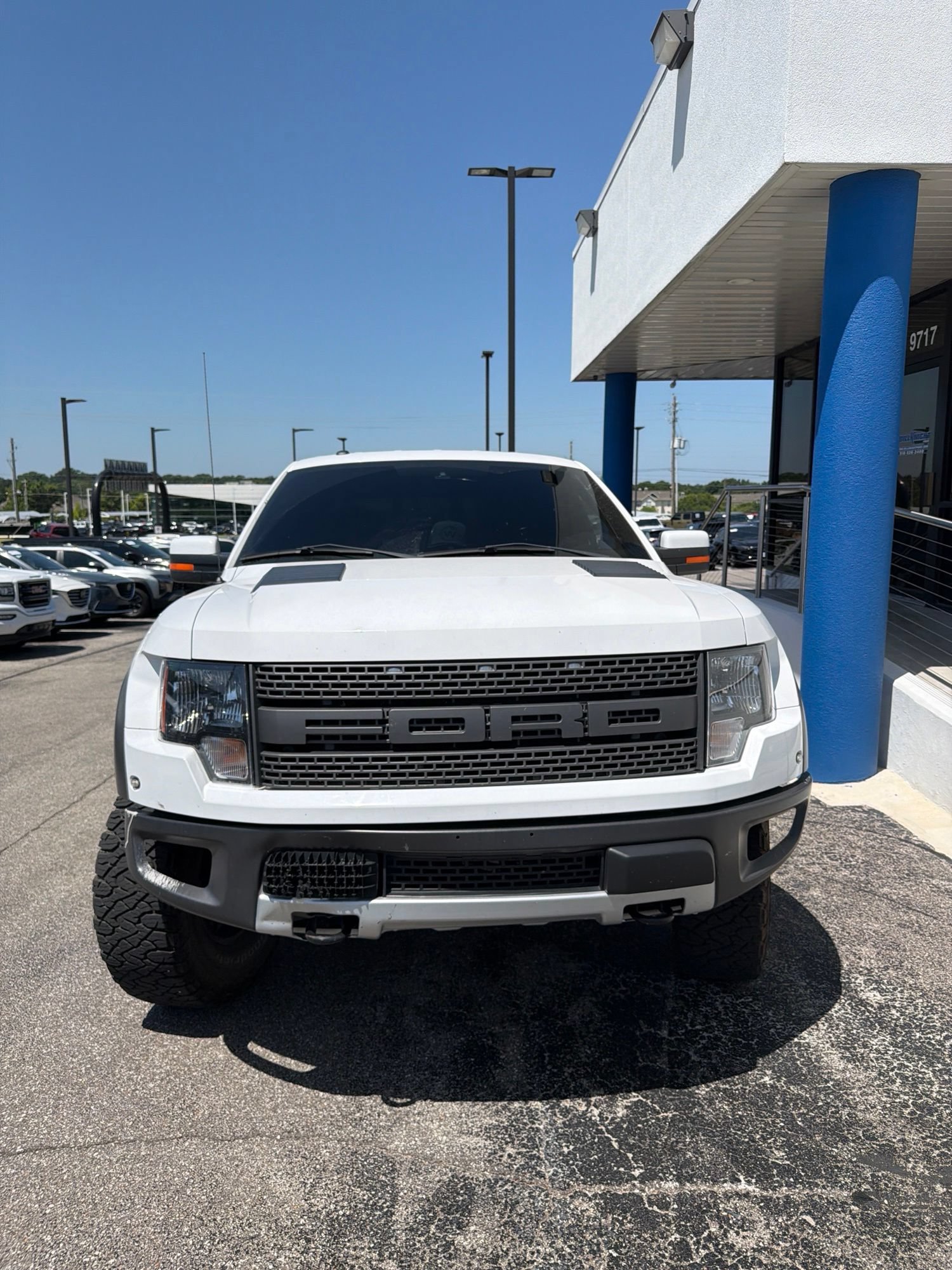 Used 2014 Ford F150 Raptor w/ Raptor Plus Package AWD/4WD image 3