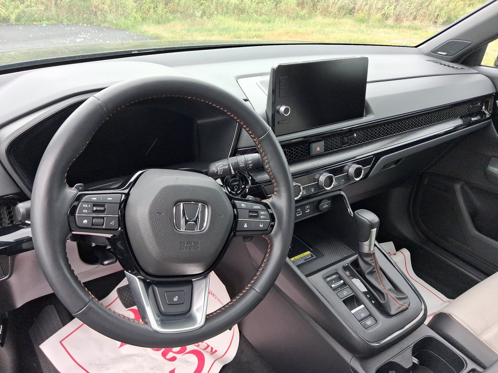 Used 2025 Honda CR-V Sport Touring image 4