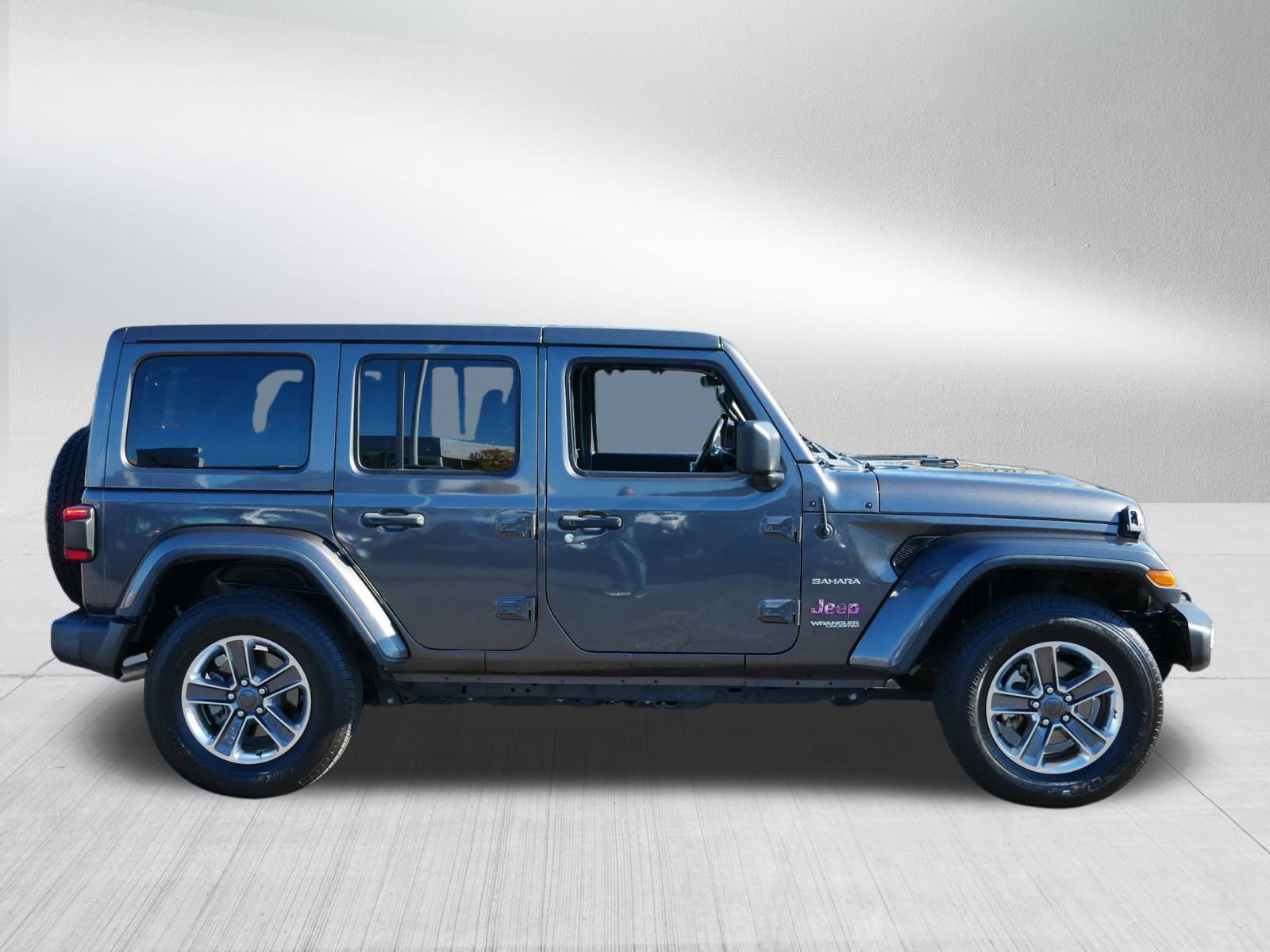 Used 2021 Jeep Wrangler Unlimited Sahara image 8