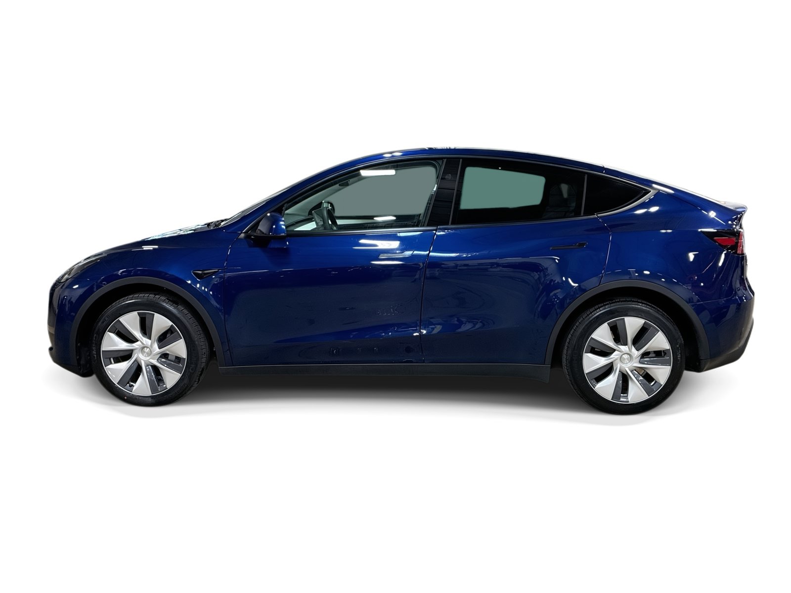 Certified 2023 Tesla Model Y Long Range AWD/4WD image 3