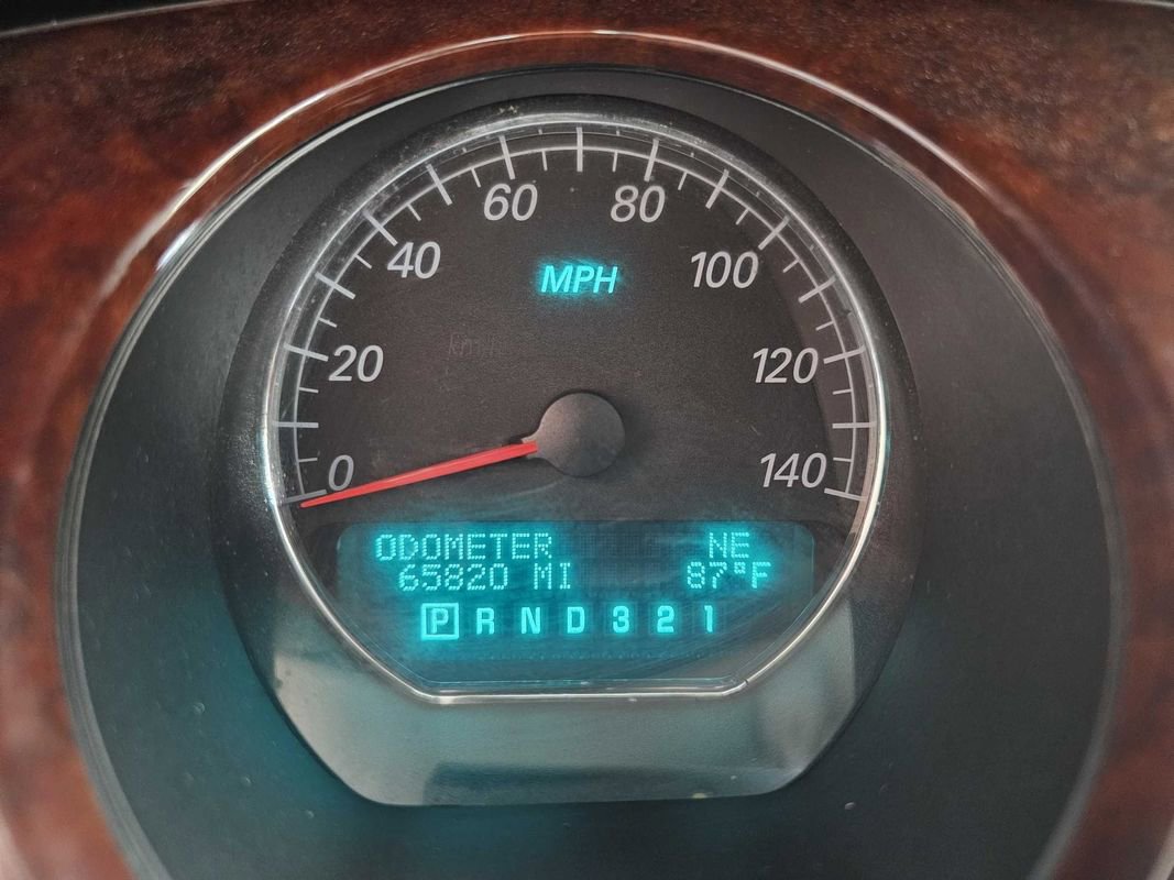 Used 2006 Buick Lucerne CXL w/ Luxury Package FWD image 7