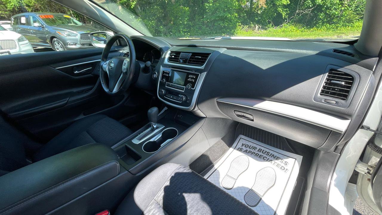 Used 2017 Nissan Altima 2.5 SV FWD image 28