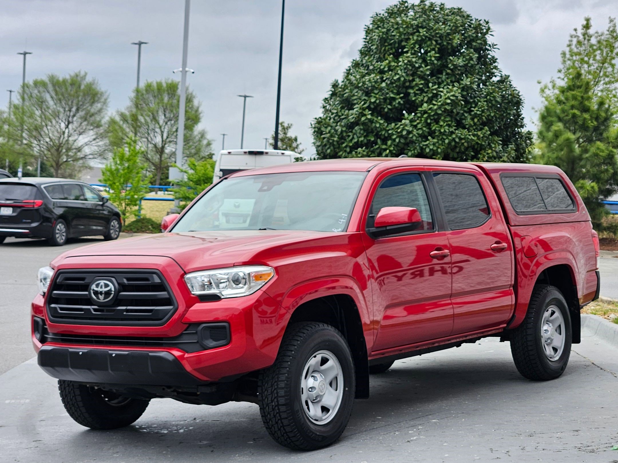 Used 2019 Toyota Tacoma SR w/ SR Convenience Package image 3