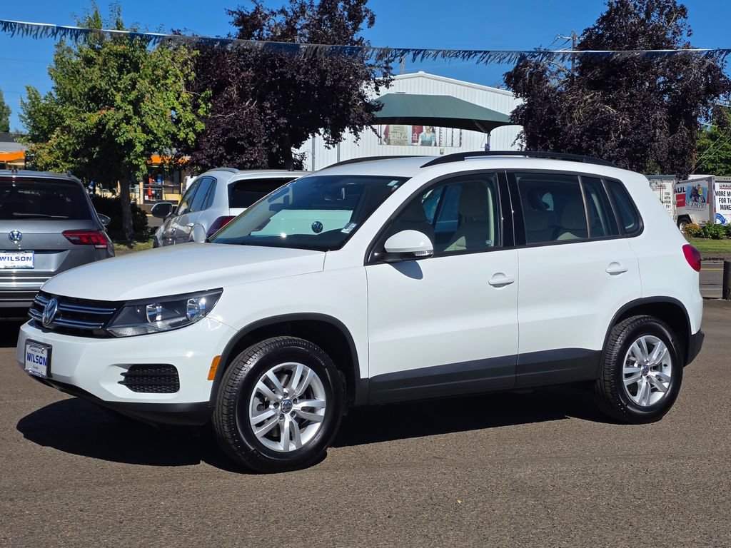 Used 2017 Volkswagen Tiguan S FWD video 1