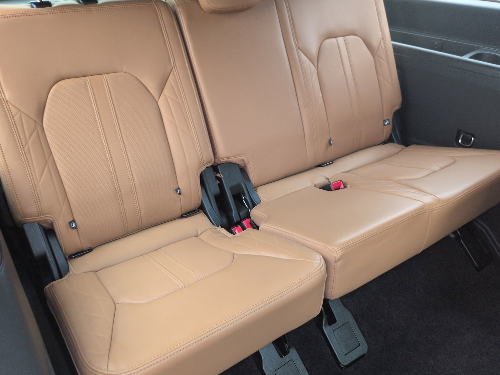 Certified 2022 Ford Expedition Max Platinum AWD/4WD image 26