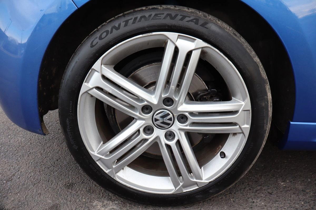 Used 2013 Volkswagen Golf R 2-Door image 41