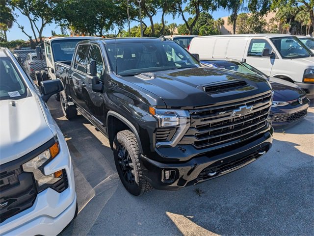New 2026 Chevrolet Silverado 2500 High Country image 2
