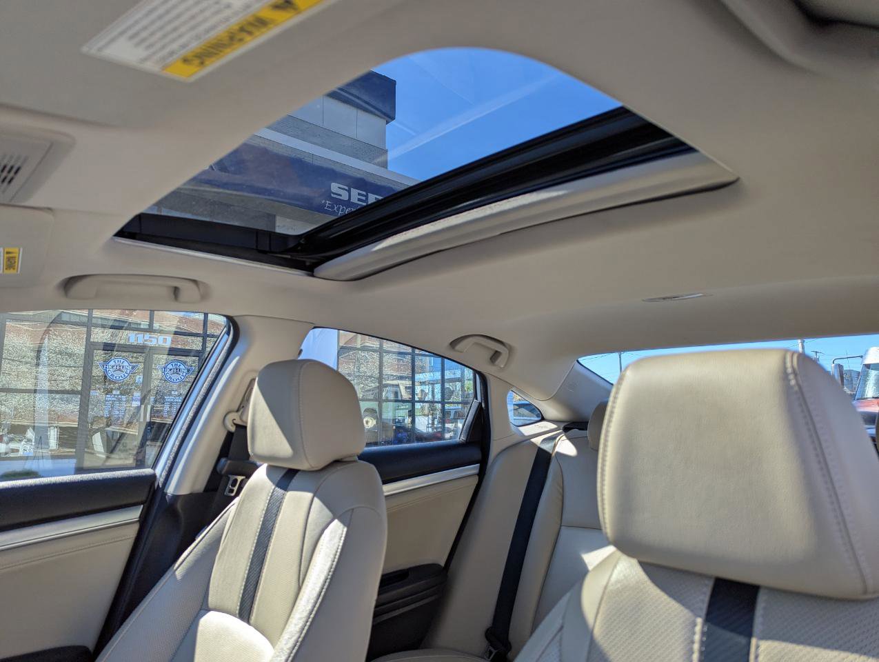 Used 2016 Honda Civic Touring image 29