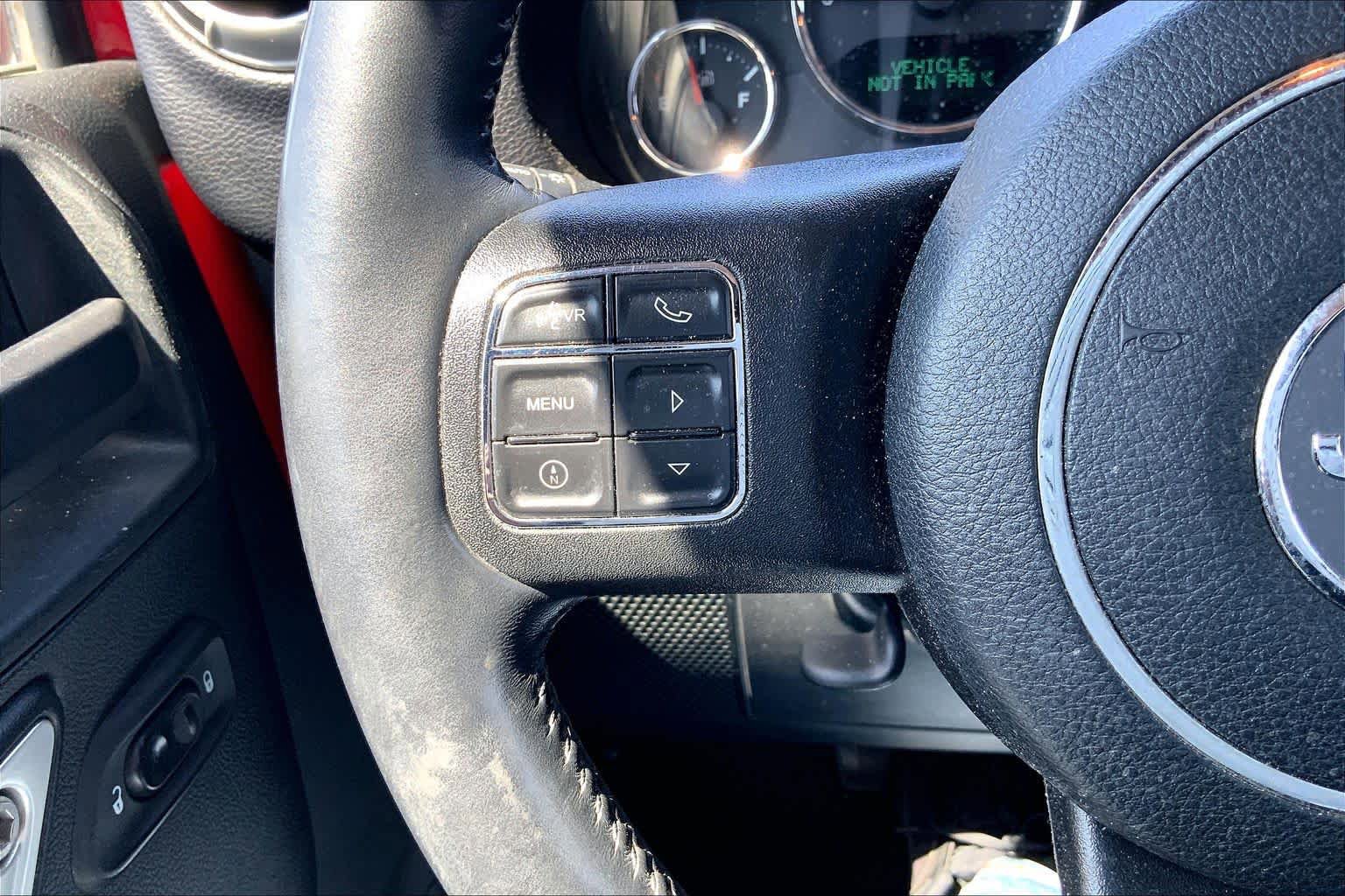 Used 2017 Jeep Wrangler Unlimited Rubicon AWD/4WD image 22
