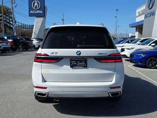 Used 2025 BMW X7 xDrive40i image 5