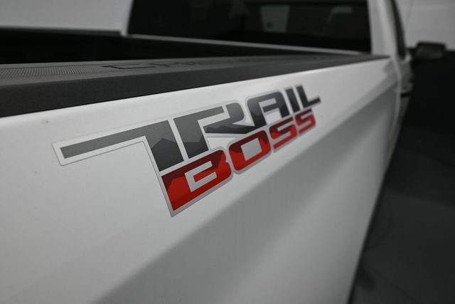 Used 2024 Chevrolet Silverado 1500 LT Trail Boss AWD/4WD image 11