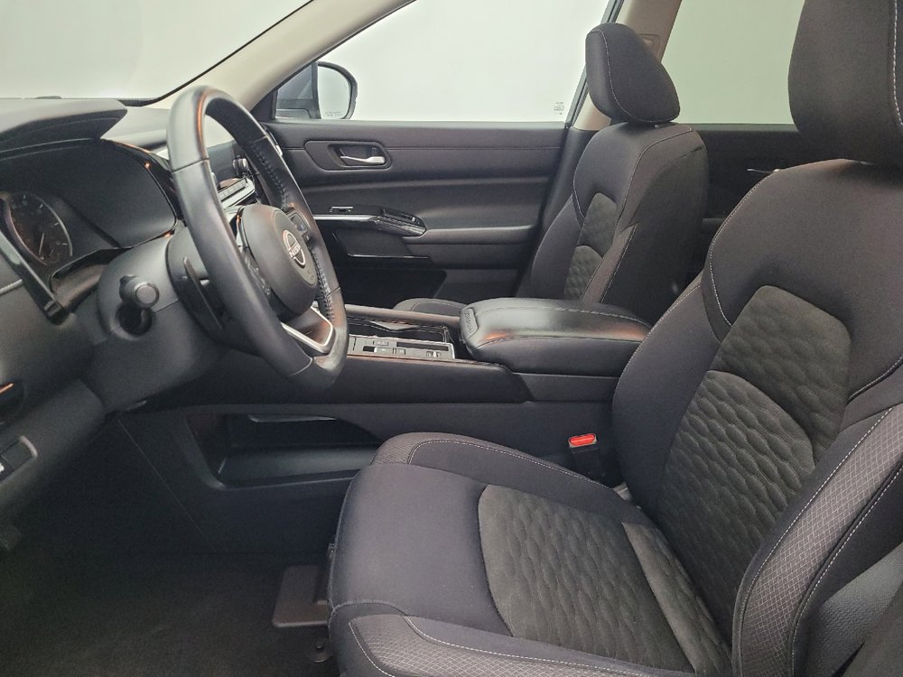 Used 2022 Nissan Pathfinder SV w/ SV Premium Package image 17